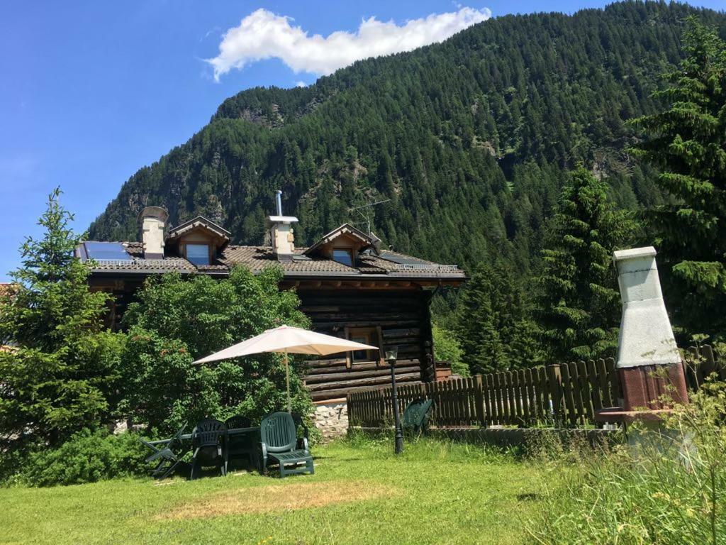 Mes Lastei Apartamento Campitello di Fassa Exterior foto